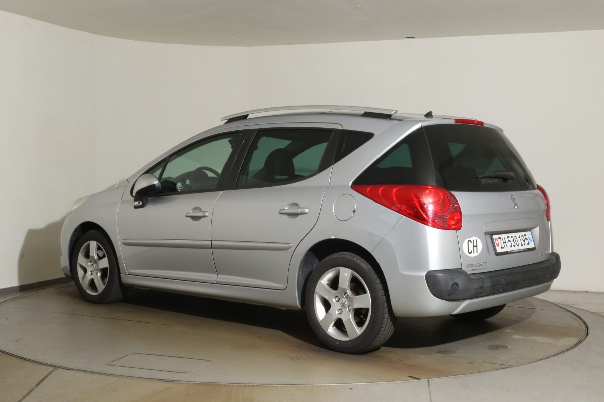 Peugeot 207 - Bild 9