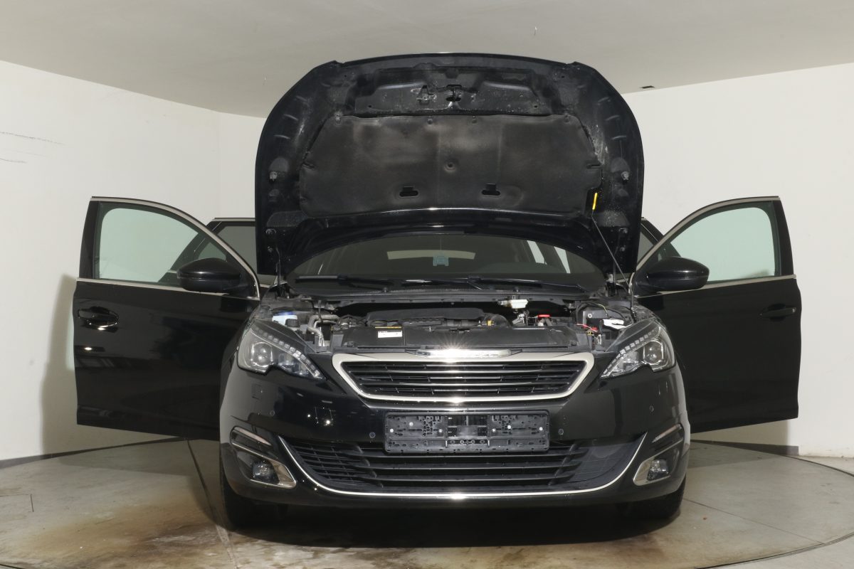 Peugeot 308 - Bild 9