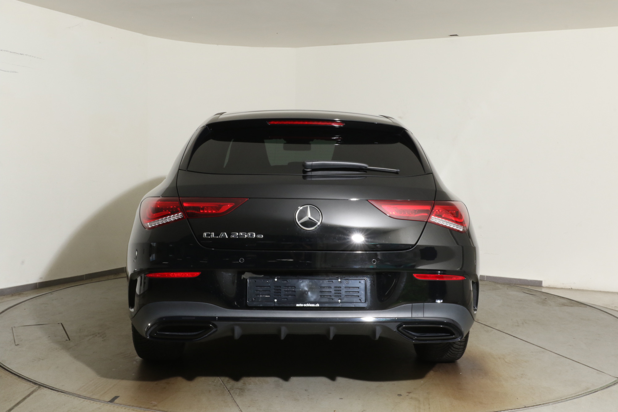 Mercedes-Benz CLA 250e