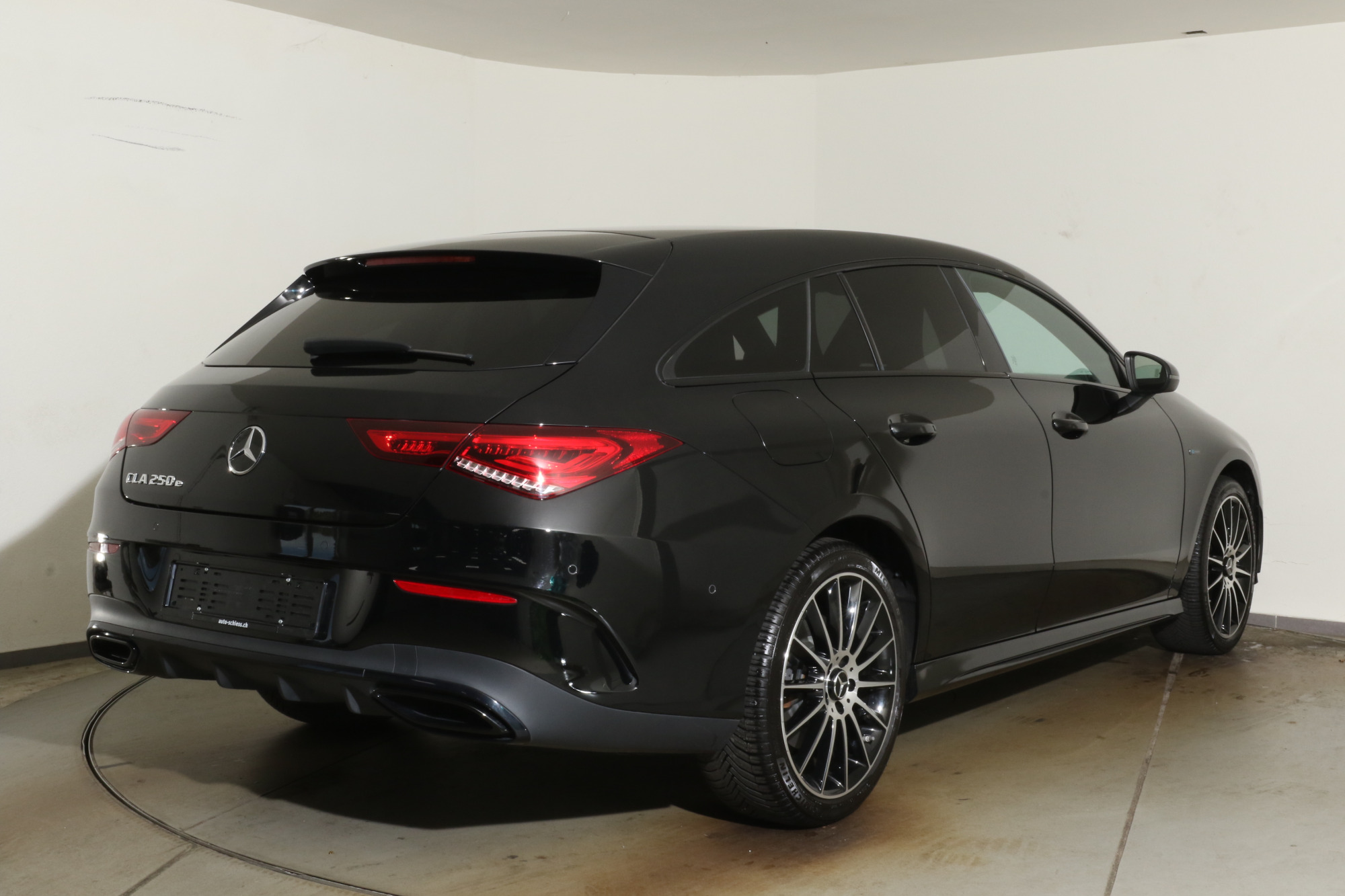 Mercedes-Benz CLA 250e - Bild 9