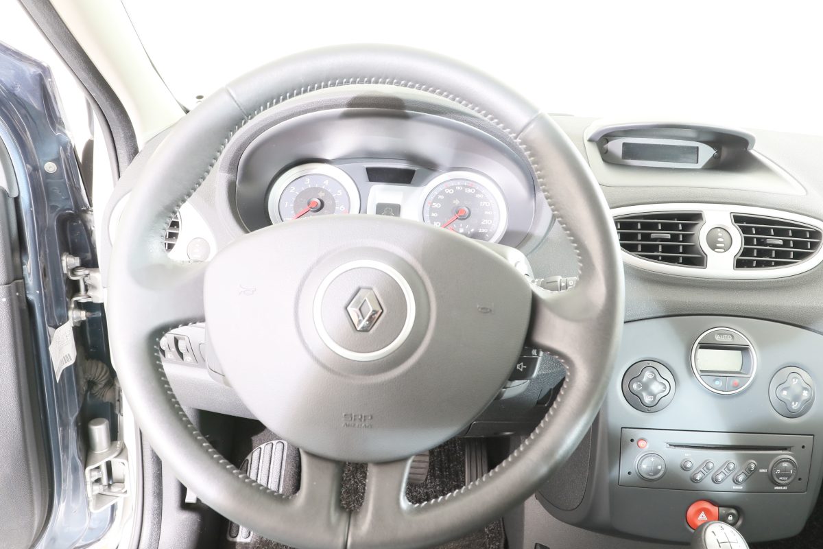 Renault Clio - Bild 13