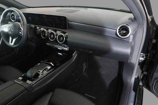 Mercedes-Benz A 180 - Bild 9