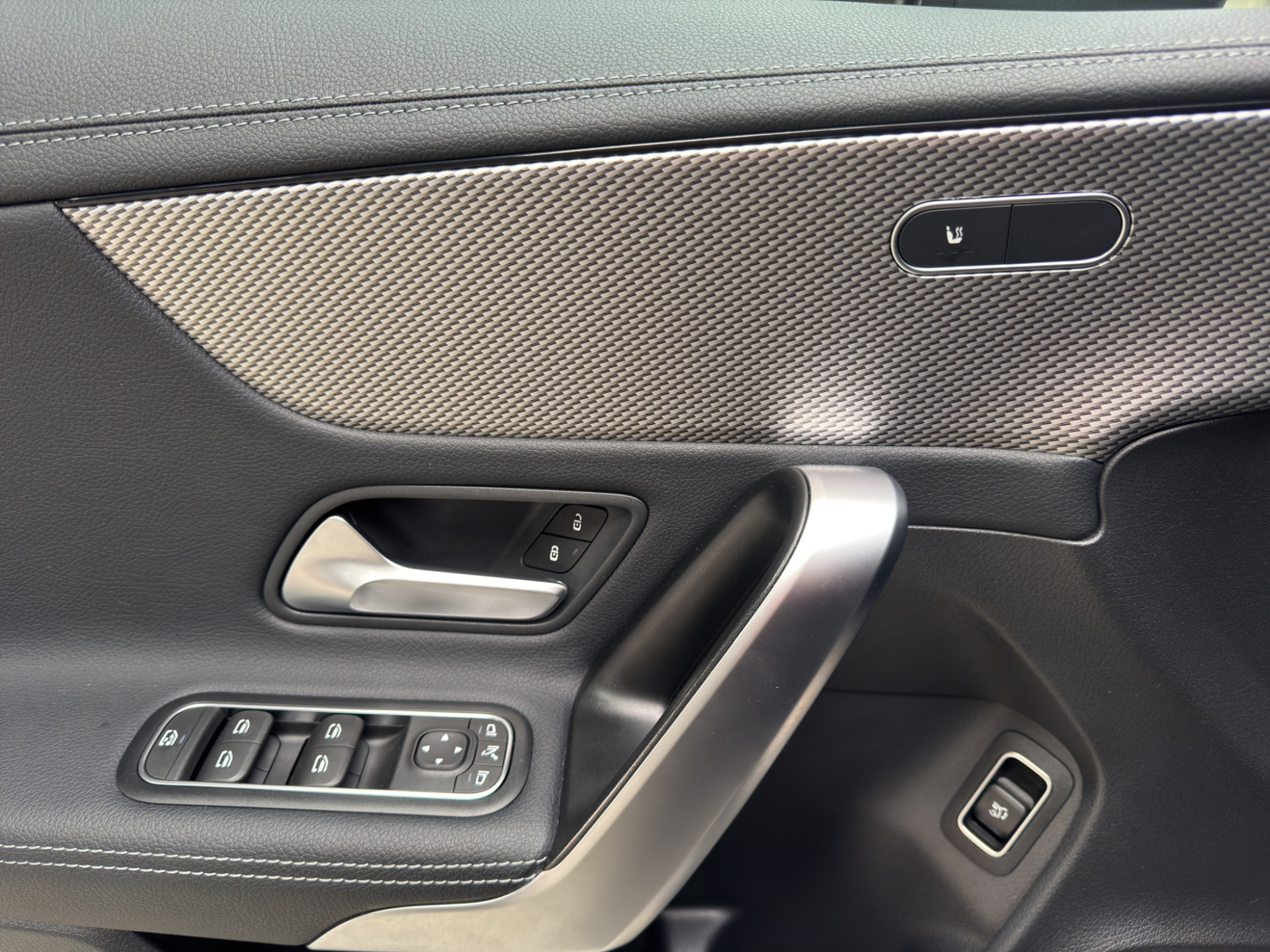 Mercedes-Benz CLA 180 Shooting Brake - Bild 13