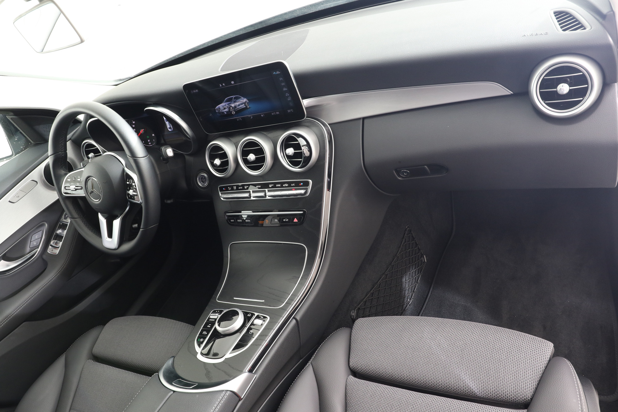 Mercedes-Benz 200d - Bild 9